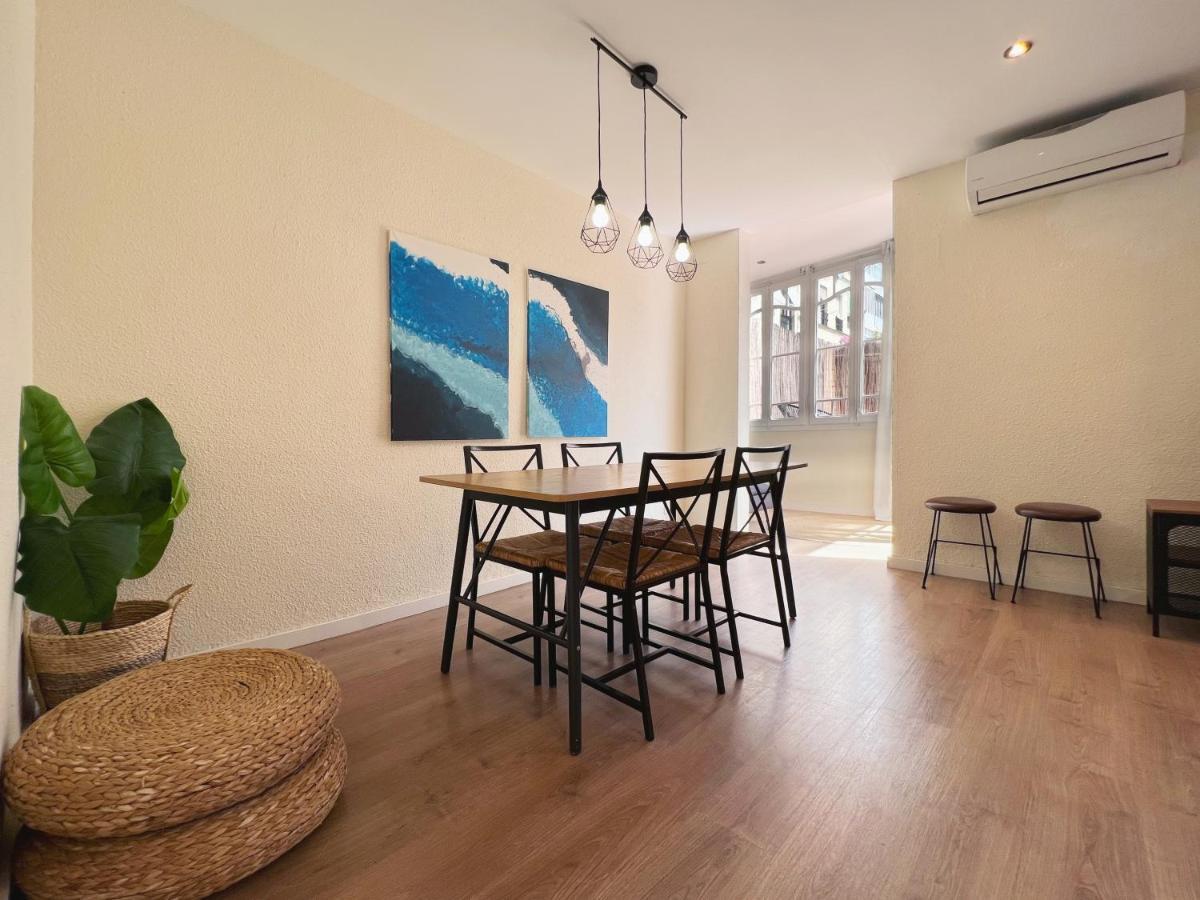 Stay U-Nique Apartments Rocafort Barselona Dış mekan fotoğraf