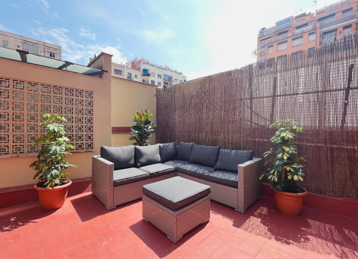 Stay U-Nique Apartments Rocafort Barselona Dış mekan fotoğraf